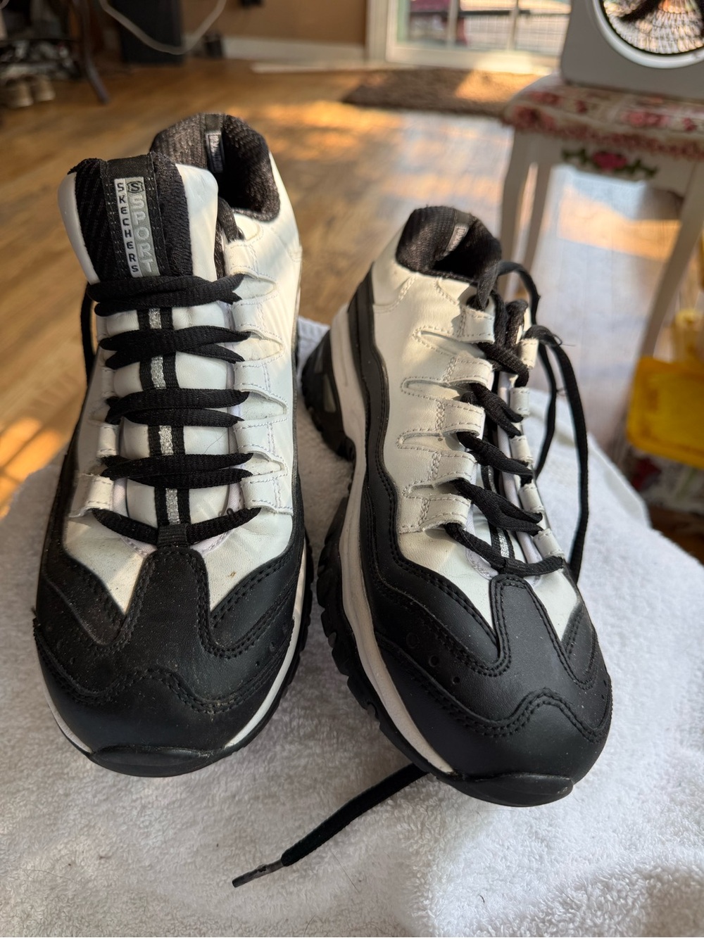 Skechers Black and White Men's Athletic Lace-Up Sneakers
